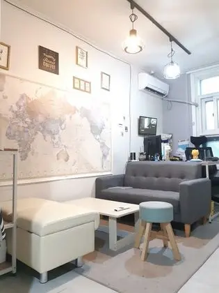 Cooing Guesthouse - Hostel - Lobi