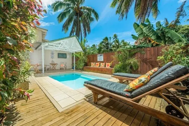 The Cooks Oasis Holiday Villas