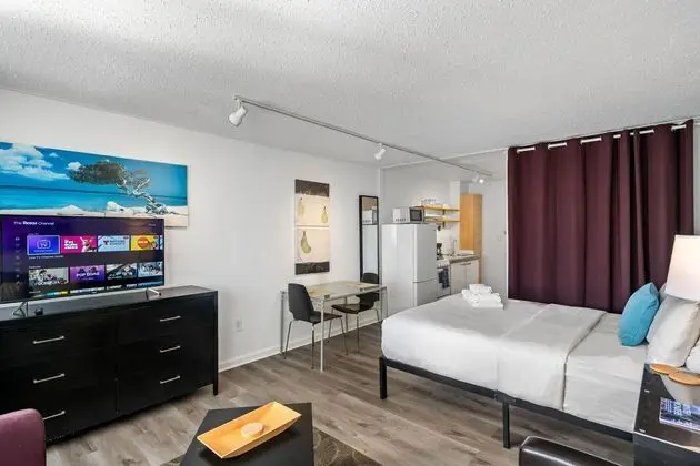 Cool Classic Studio G Easy Access to Buckhead Midtown Incl Weekly Cleans - İç Mekan