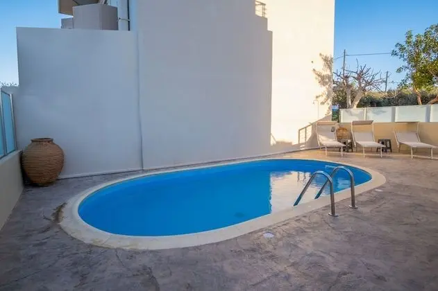 Villa Cool with Private Pool - Havuz