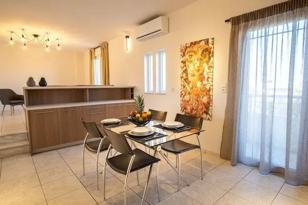 Villa Cool with Private Pool - Yerinde Yemek