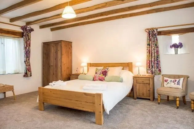 Coombe Farm - Oda