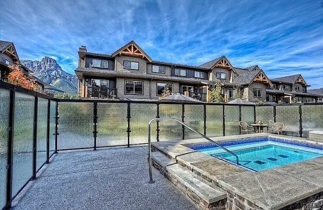 Copperstone Resort - Mountain View Suite - Havuz