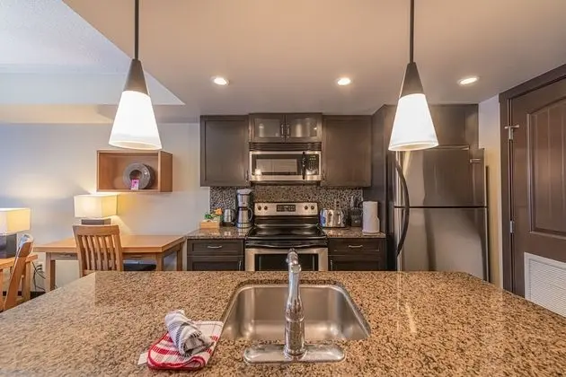 Copperstone Resort - Mountain View Suite - Mutfak