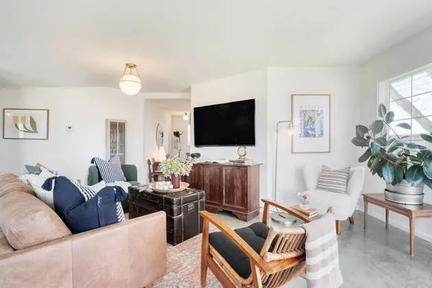 Coppola by Avantstay Explore The Wineries Near This Gorgeous Healdsburg Home w/ Bar & Large Yard - İç Mekan