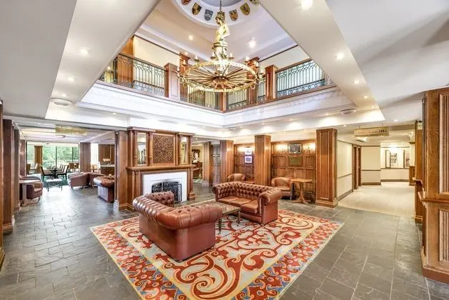 Copthorne Hotel Cardiff-Caerdydd - Lobi