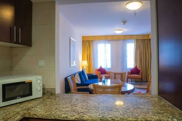 Copthorne Lakeview Executive Apartments, Green Community - Mutfak