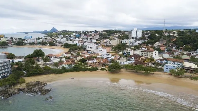 Coqueiros Praia Hotel - Balneário de Iriri - Plaj
