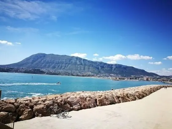 Coqueto apartamento en playa Els Molins - Plaj