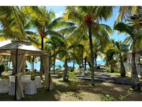 Coral Azur Beach Resort