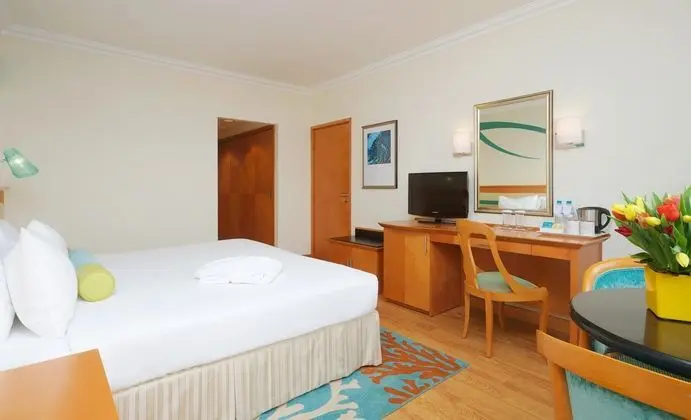 Coral Beach Resort Sharjah - Oda