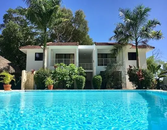 Hotel Coral Blanco