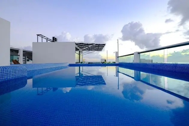 Coral Blue Beach Condo