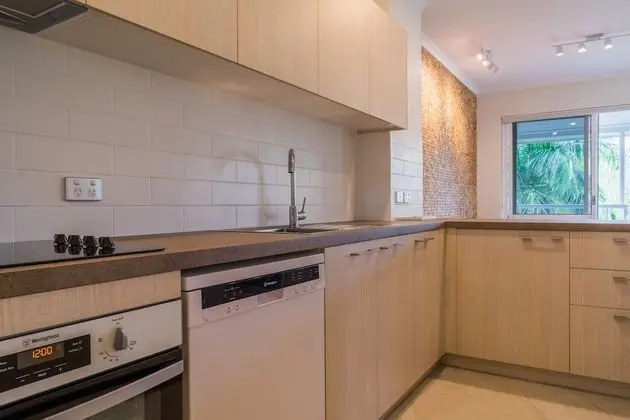 Coral Coast Apartments Palm Cove AVC - Mutfak
