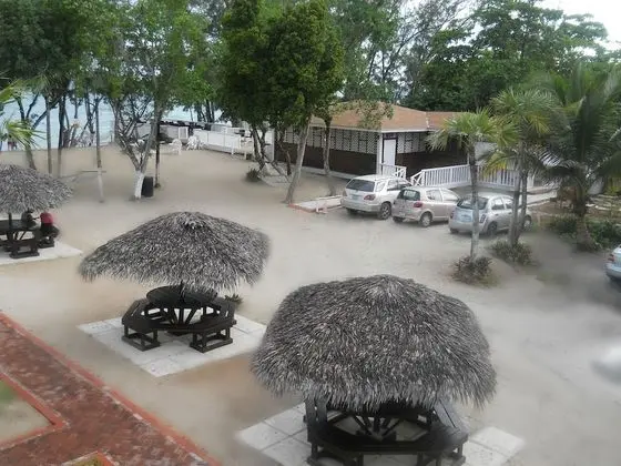 Coral Harbour Beach House And Villas - Spa