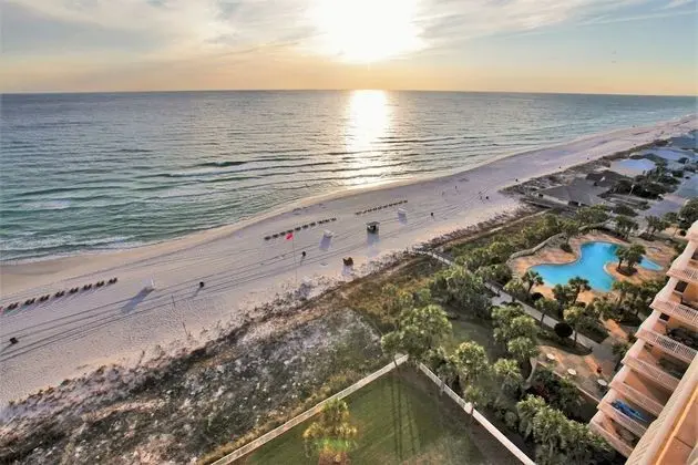 Coral Reef Beach Resort by Panhandle Getaways