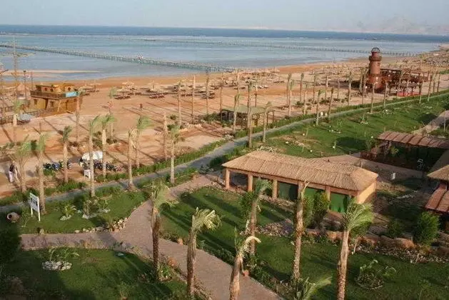 Coral Sea Holiday Resort & Aqua Park - Plaj