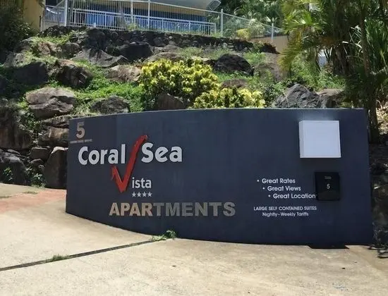Coral Sea Vista Apartments - Dış Mekan