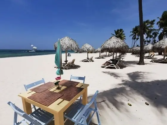 Coral Suites Beach Club & Spa - Plaj