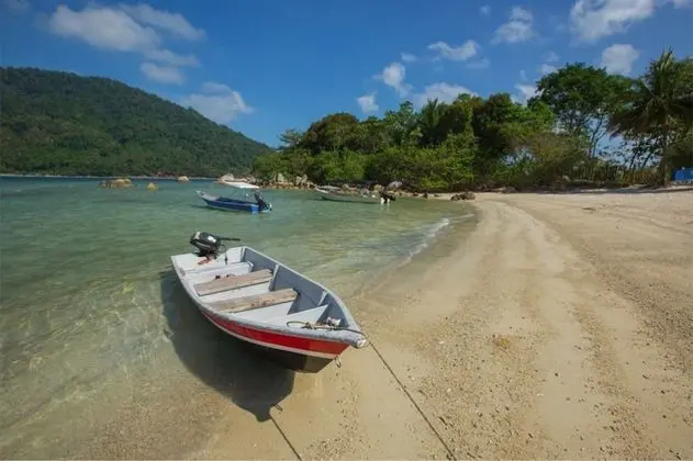 Coral View Island Resort - Plaj