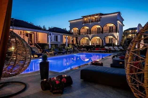 Villa Corali
