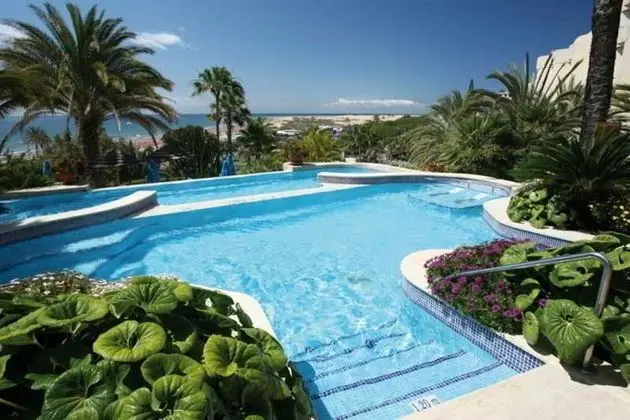 Corallium Dunamar by Lopesan Hotels
