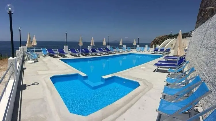 Hotel Corallo Calavà - Havuz