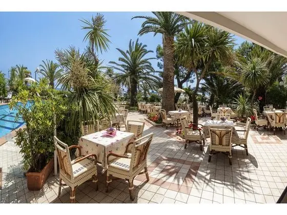 Hotel Corallo - Dış Mekan
