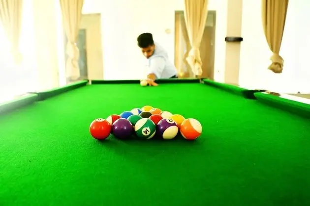The Corbet Manral Resort & Spa - Havuz