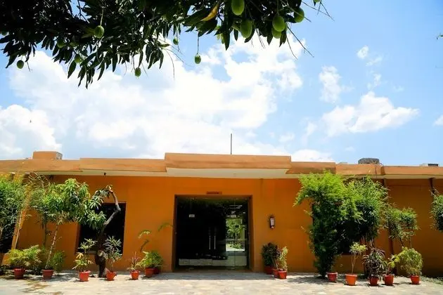 Corbett Aamod Resort and Spa - Riverside Resort - Lobi
