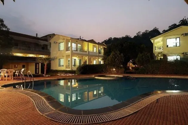 Corbett Aroma Park By Royal Collection