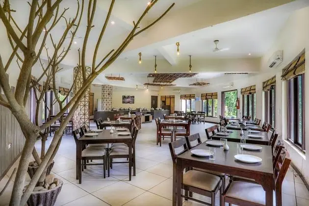 Corbett Panorama Resort - Yerinde Yemek