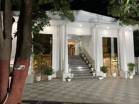 Corbett Treff Hotel - 1
