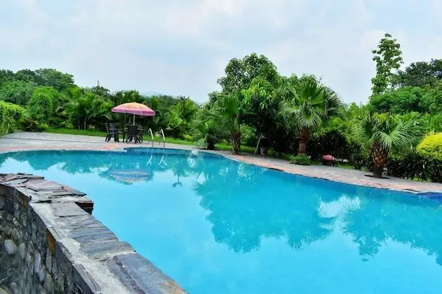 Corbett Wild Resort - A River Access Property