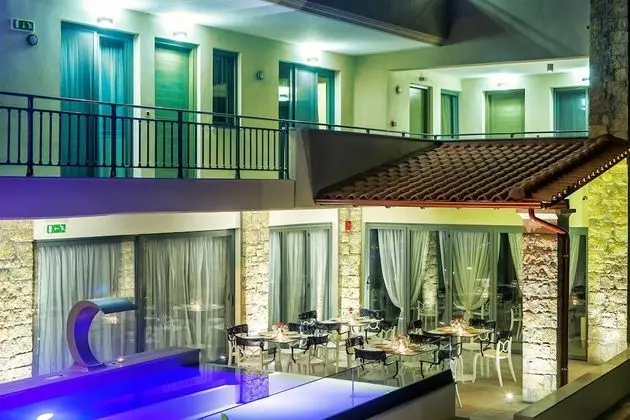 Core Hotel Polychrono - Dış Mekan