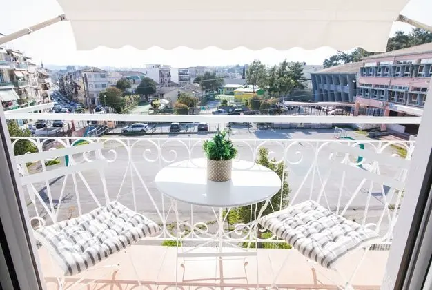Corfu City Center Modern Apartment by CorfuEscapes - Dış Mekan