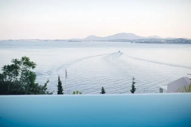 Corfu Luxury Villas - Havuz