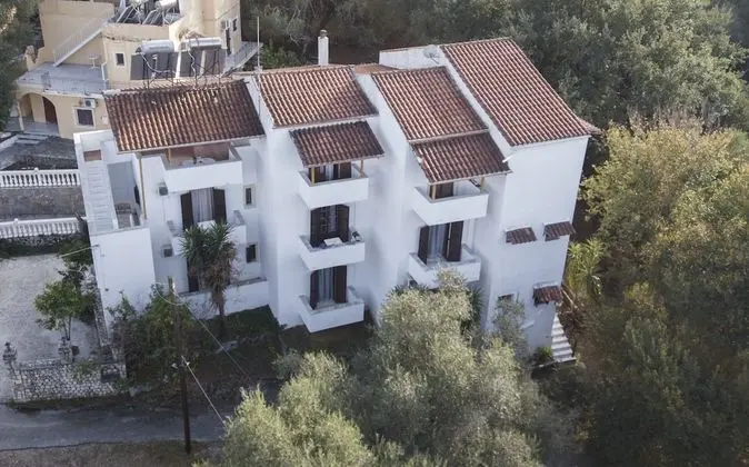 Corfu Room Apartments With big Parking Area