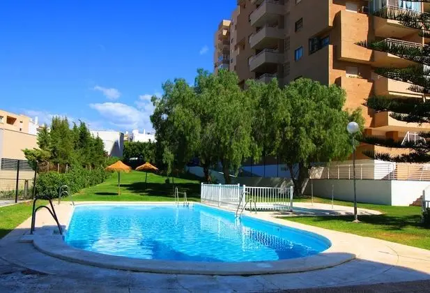 Corintio 4º C - Apartamento a 400m de la playa - Havuz
