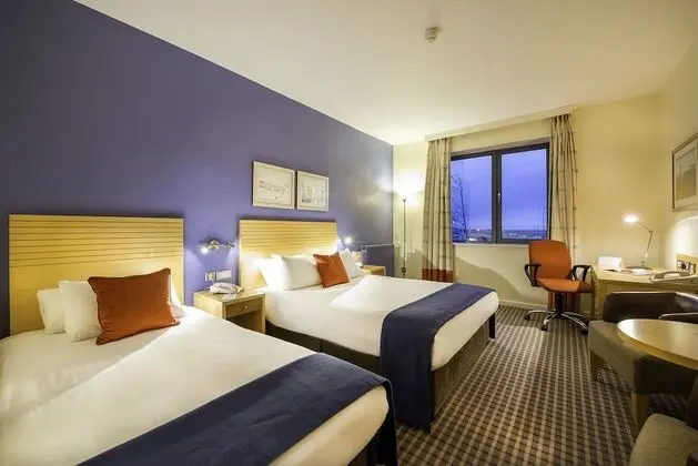 Cork Airport Hotel - Oda