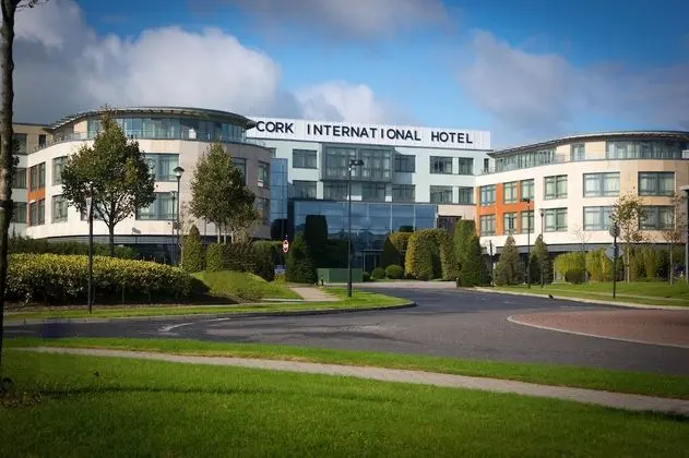 Cork International Hotel - Dış Mekan