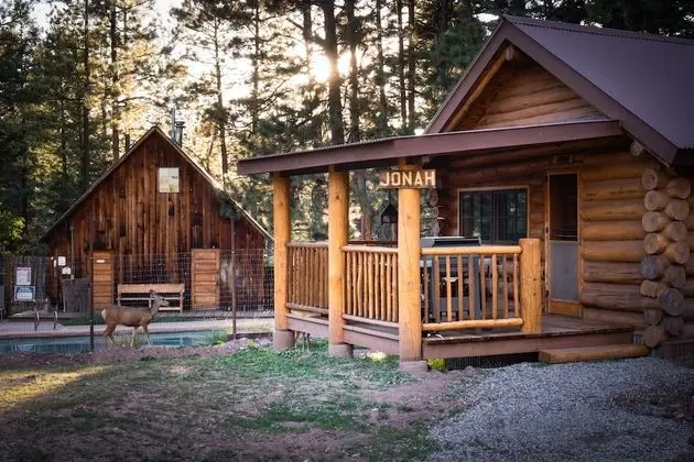 Corkins Lodge