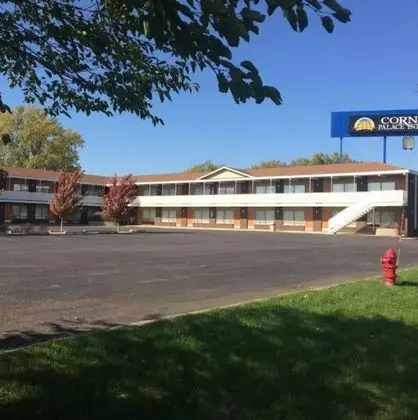 Corn Palace Inn - Dış Mekan