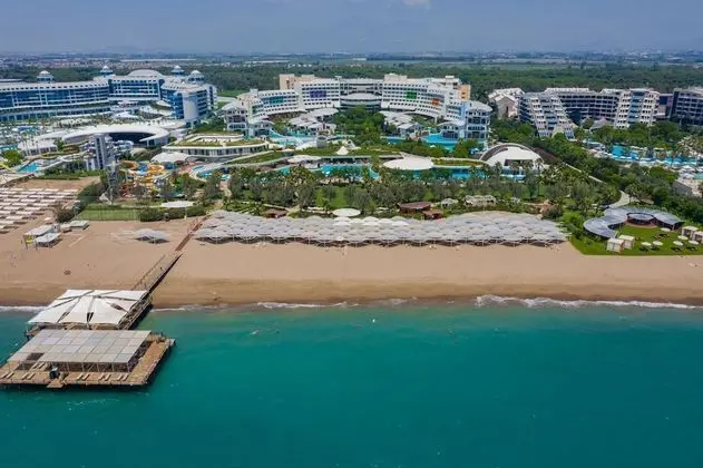 Cornelia Diamond Golf Resort & SPA