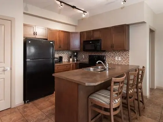 Corner Apartment With Lake View #518 - Mutfak