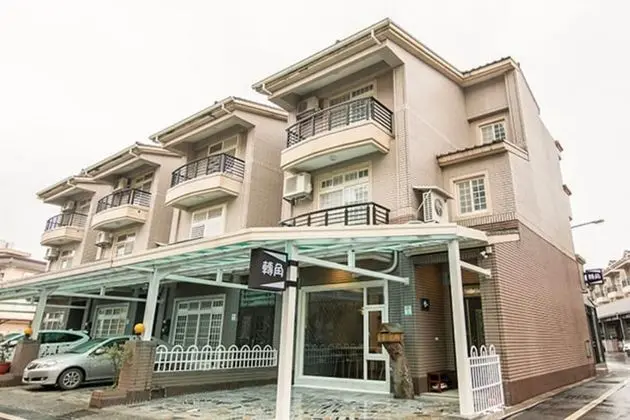 Corner Casual B&B