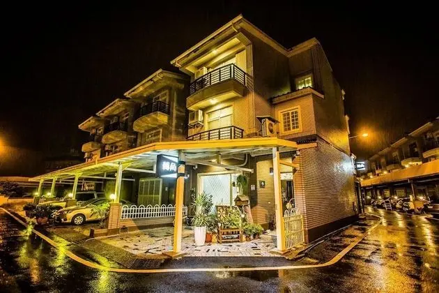 Corner Casual B&B
