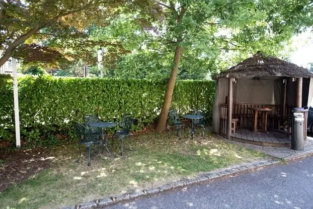 The Corner House Hotel Guest House