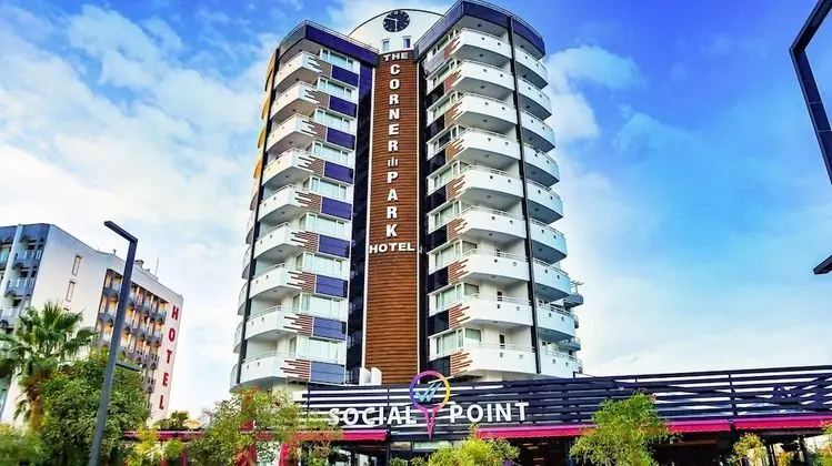 The Corner Park Hotel - Öne Çıkan Resim