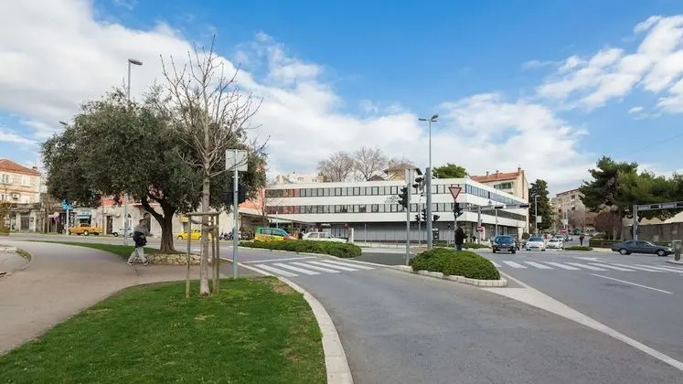 Hotel Corner